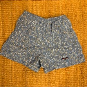 Patagonia baggies 5”